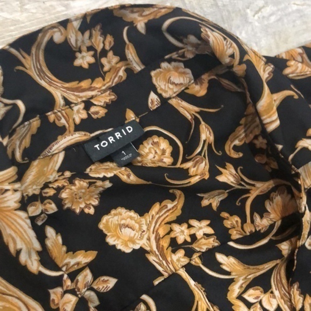 Torrid Blouse Top Georgette Button-Down Pullover … - image 6